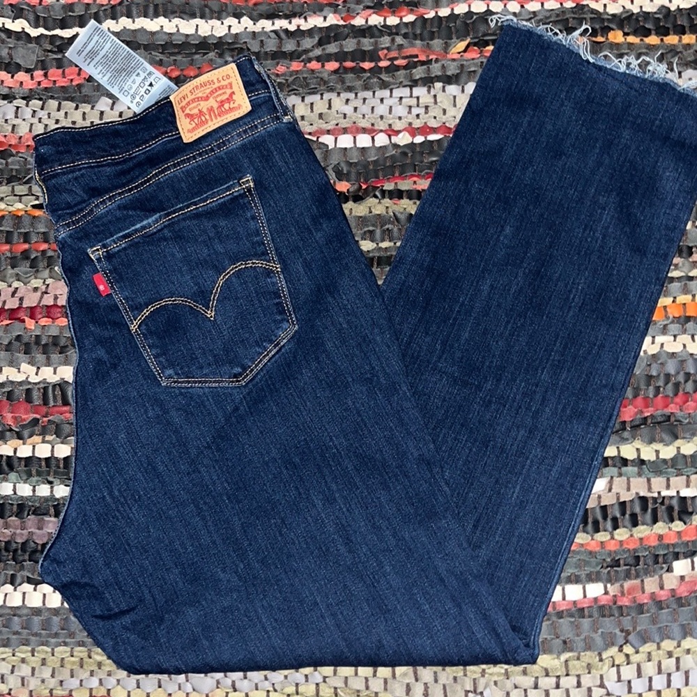 🔥Levi 724 High Rise Straight Leg Jeans, Size 34 stretch